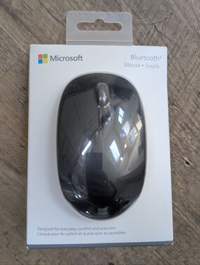 Microsoft Bluetooth Wireless Mouse- Black